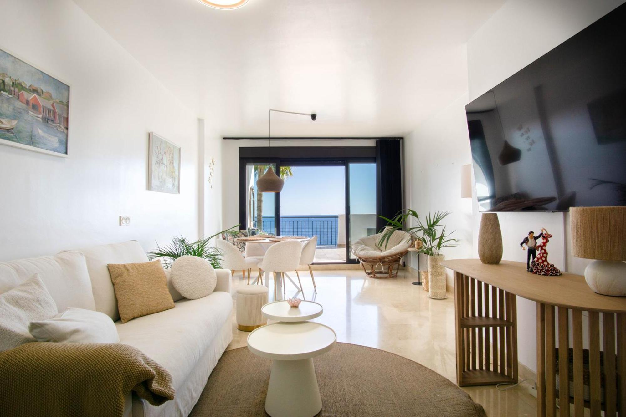 Beautiful Apartment With Stunning Sea Views And A Large Terrace! Torrox Exterior photo
