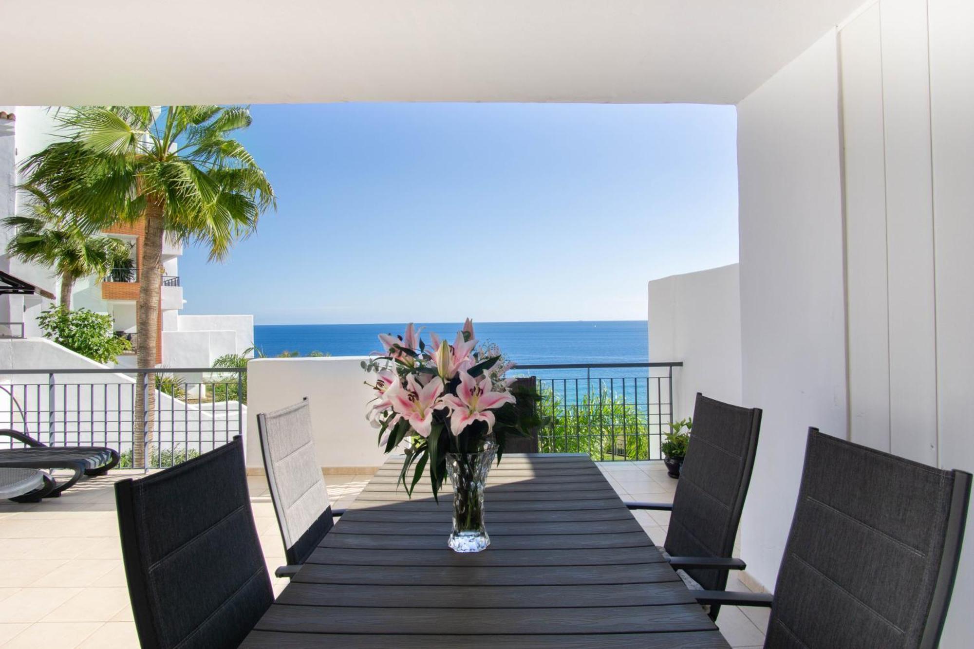 Beautiful Apartment With Stunning Sea Views And A Large Terrace! Torrox Exterior photo